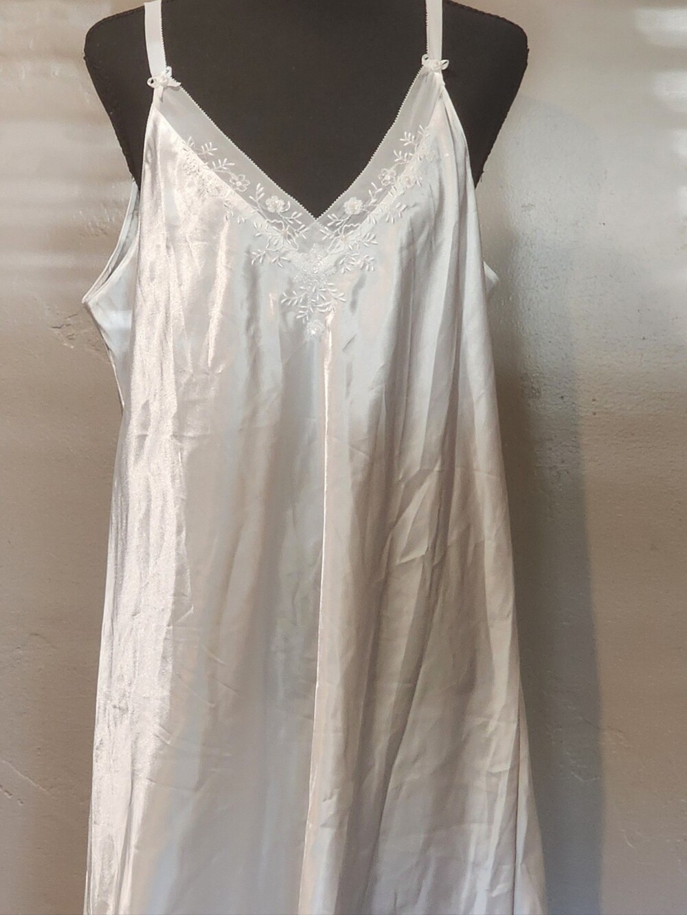 Oscar de la Renta Cream Satin Maxi Slip